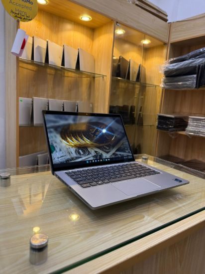 Picture of Dell latitude 7420 2-in-1