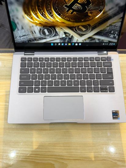 Picture of Dell latitude 7420 2-in-1