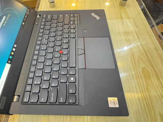 Picture of Lenovo ThinkPad T14 Touchscreen